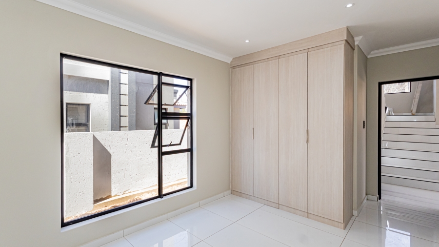 4 Bedroom Property for Sale in Homes Haven Gauteng