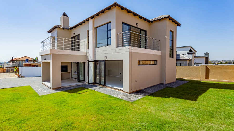 4 Bedroom Property for Sale in Homes Haven Gauteng