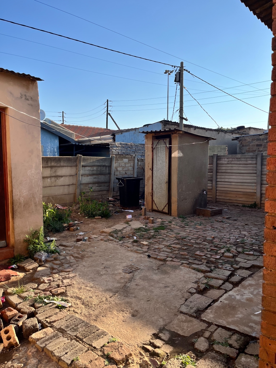 2 Bedroom Property for Sale in Orange Farm Gauteng