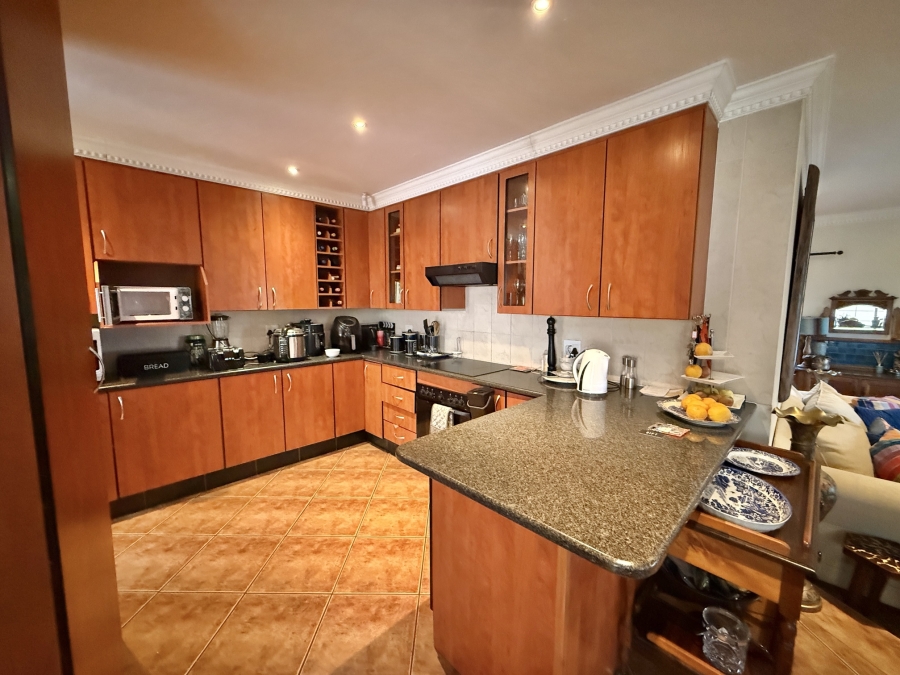 4 Bedroom Property for Sale in The Wilds Gauteng