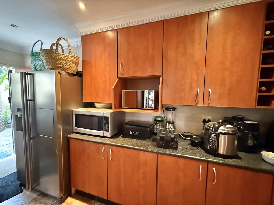 4 Bedroom Property for Sale in The Wilds Gauteng