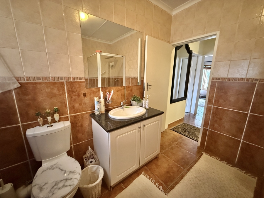 4 Bedroom Property for Sale in The Wilds Gauteng