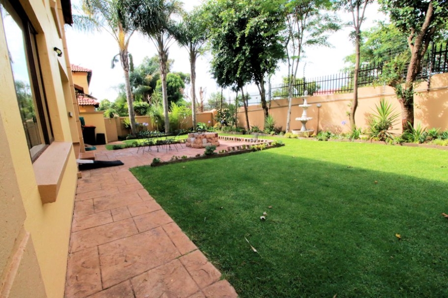 4 Bedroom Property for Sale in The Wilds Gauteng