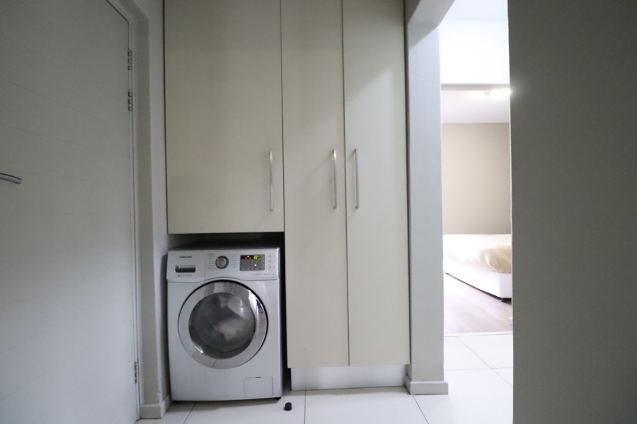 2 Bedroom Property for Sale in Bryanston Gauteng