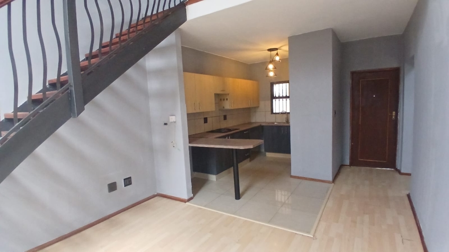 2 Bedroom Property for Sale in Erand Gardens Gauteng