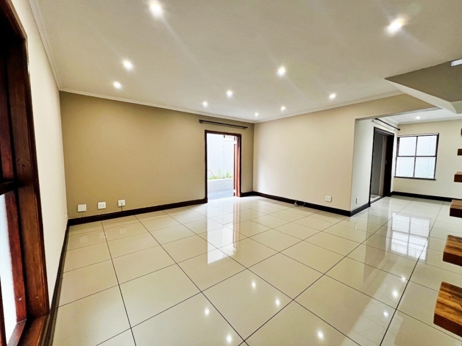 To Let 2 Bedroom Property for Rent in Dainfern Gauteng