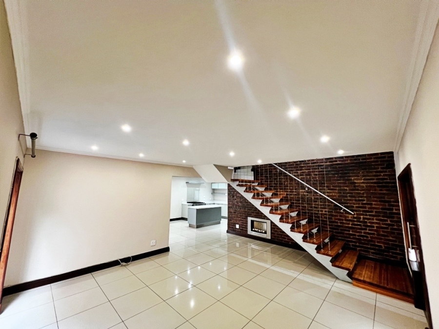 To Let 2 Bedroom Property for Rent in Dainfern Gauteng