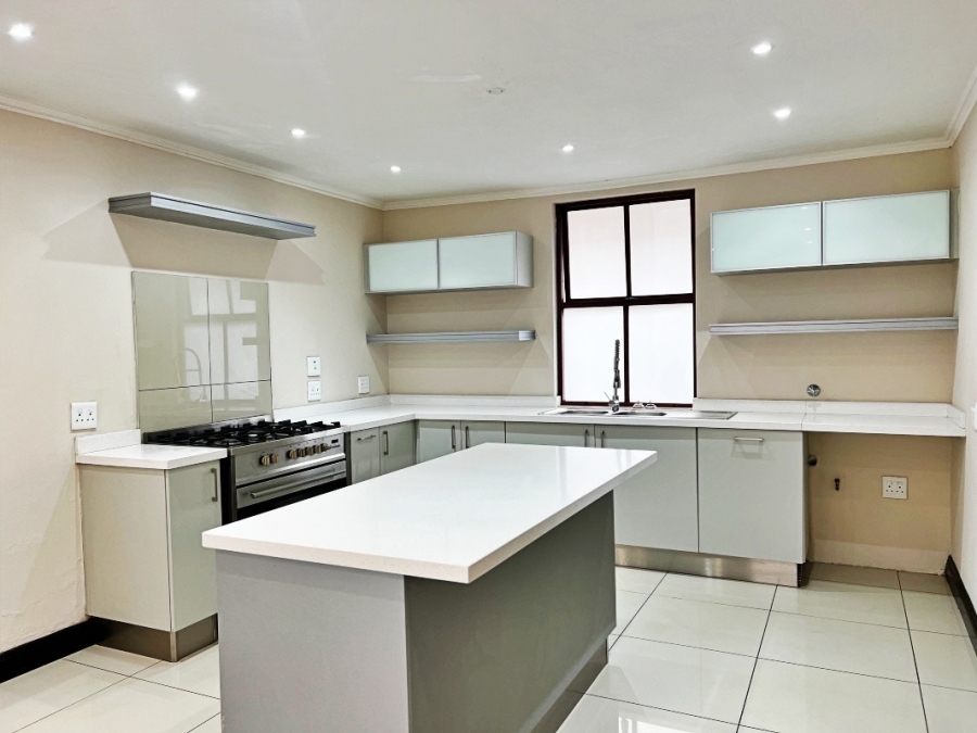 To Let 2 Bedroom Property for Rent in Dainfern Gauteng