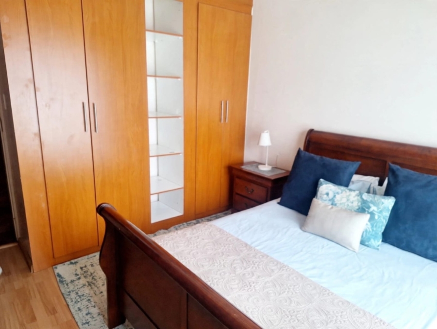 5 Bedroom Property for Sale in Constantia Park Gauteng