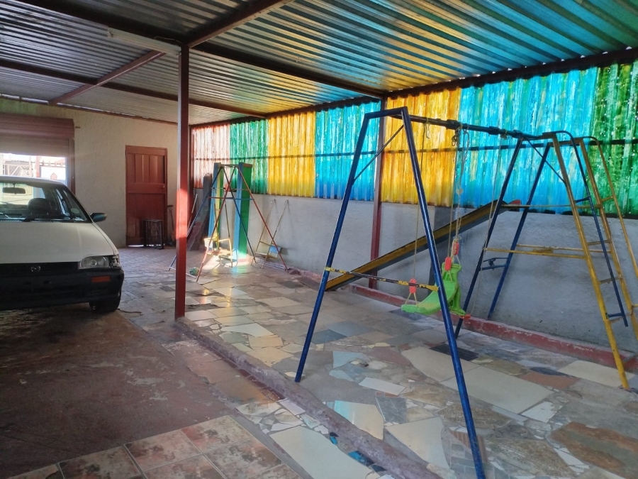 2 Bedroom Property for Sale in Toekomsrus Gauteng