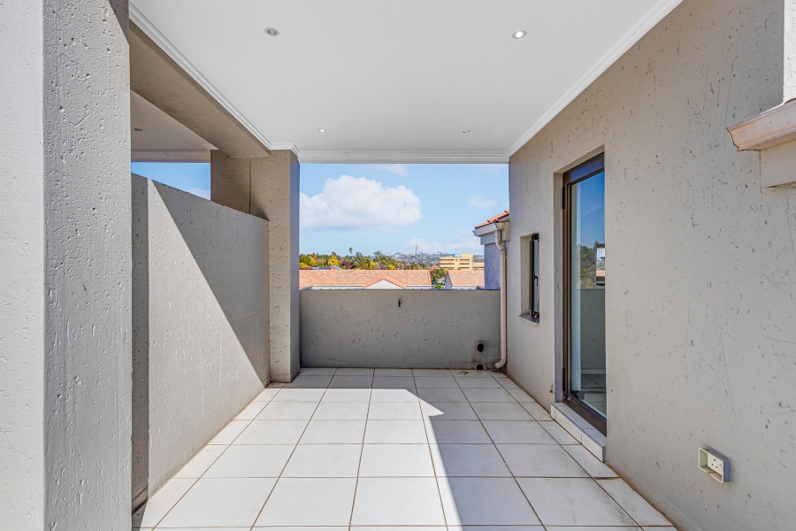 To Let 1 Bedroom Property for Rent in Sunninghill Gauteng