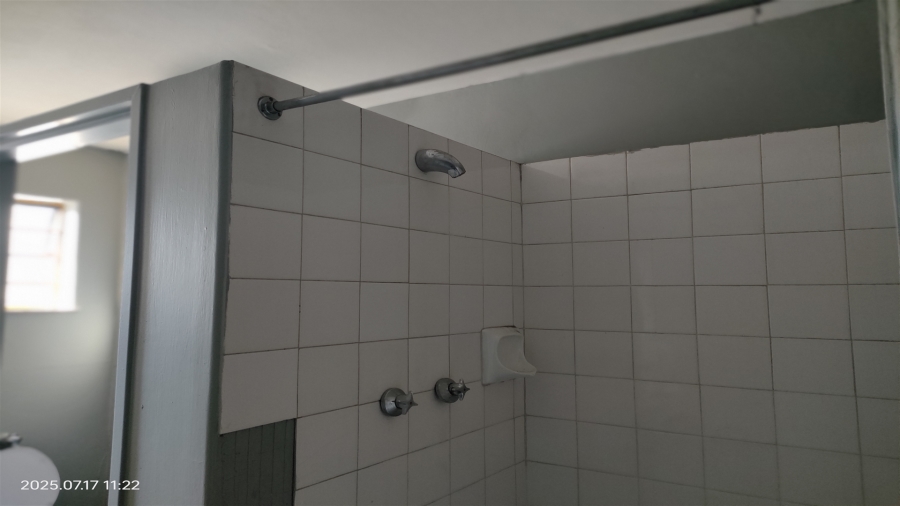 To Let Commercial Property for Rent in Kya Sands Gauteng