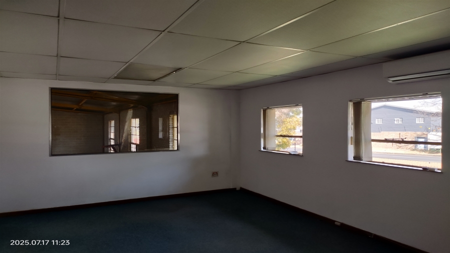 To Let Commercial Property for Rent in Kya Sands Gauteng