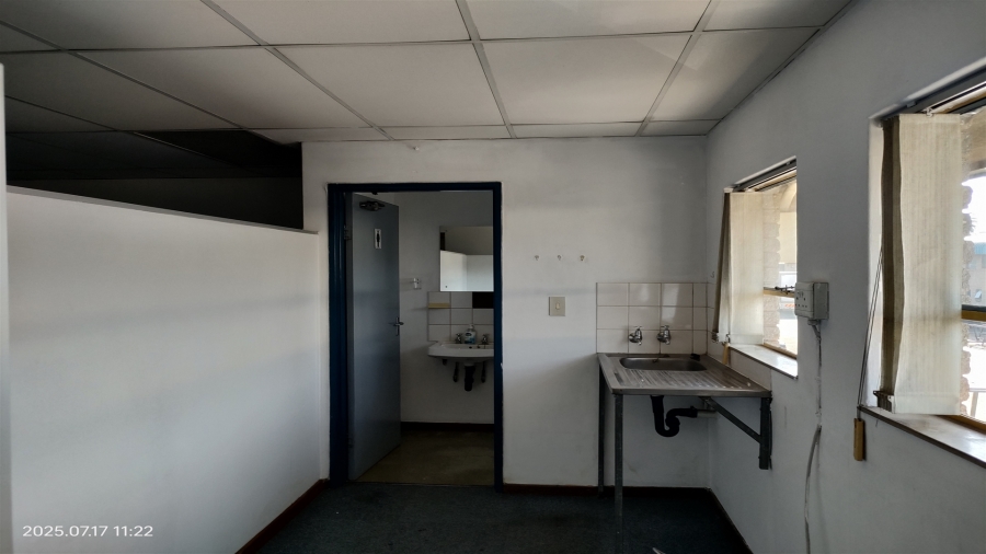 To Let Commercial Property for Rent in Kya Sands Gauteng