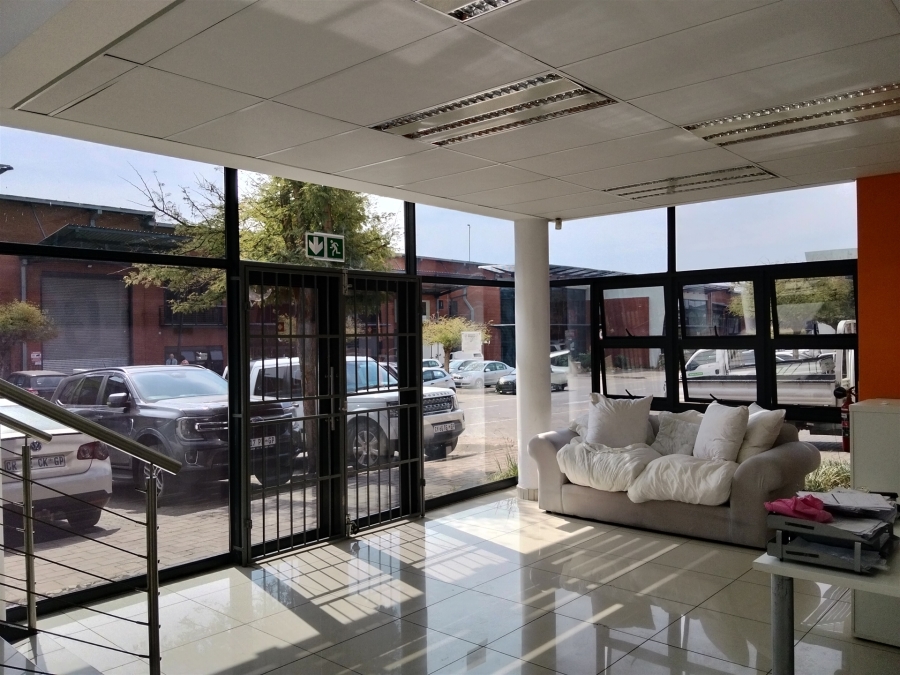 To Let Commercial Property for Rent in North Riding Gauteng