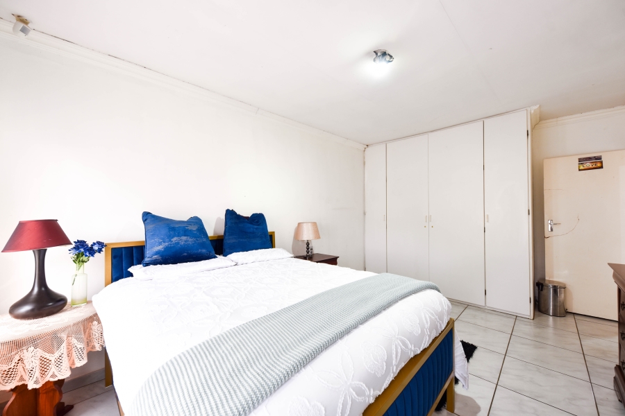 2 Bedroom Property for Sale in The Orchards Gauteng
