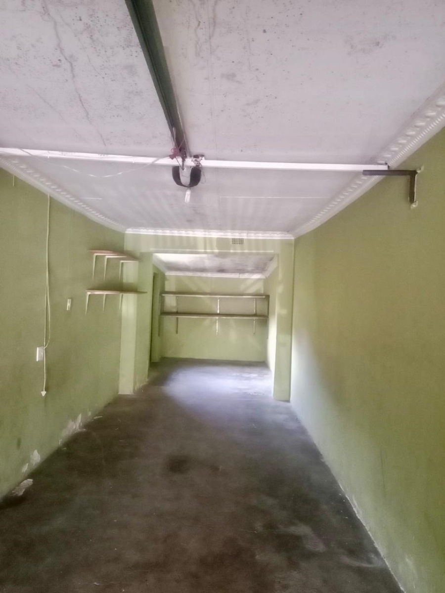 3 Bedroom Property for Sale in Daveyton Gauteng