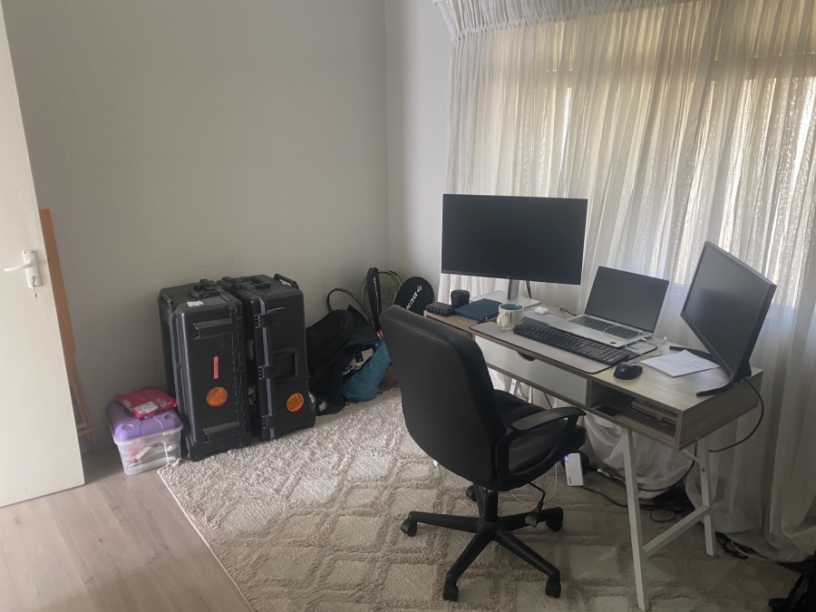 To Let 2 Bedroom Property for Rent in North Riding Gauteng