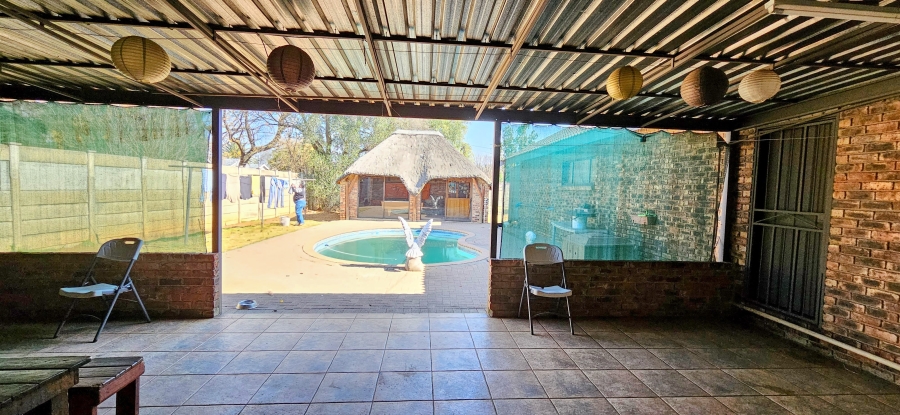 4 Bedroom Property for Sale in Three Rivers Gauteng