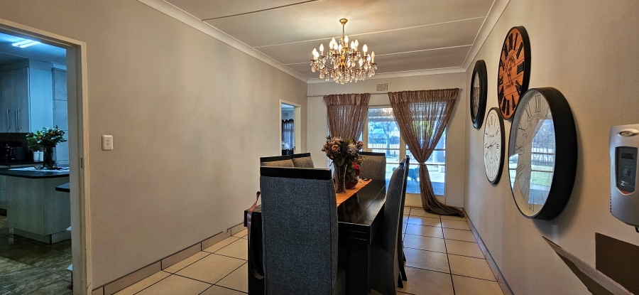 4 Bedroom Property for Sale in Three Rivers Gauteng