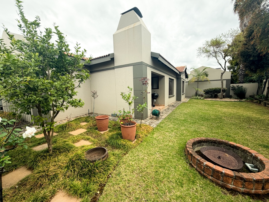 2 Bedroom Property for Sale in Silver Lakes Golf Estate Gauteng