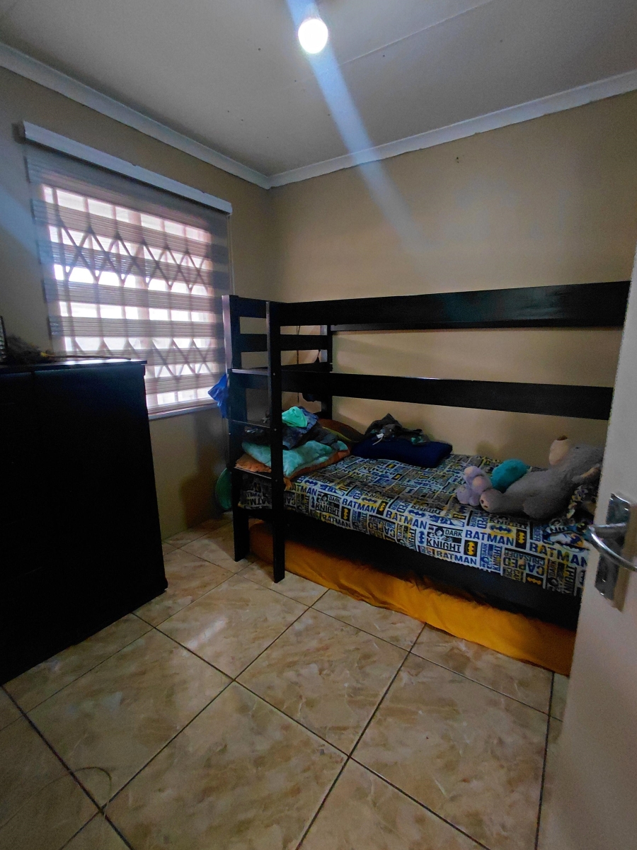 To Let 3 Bedroom Property for Rent in Protea Glen Gauteng