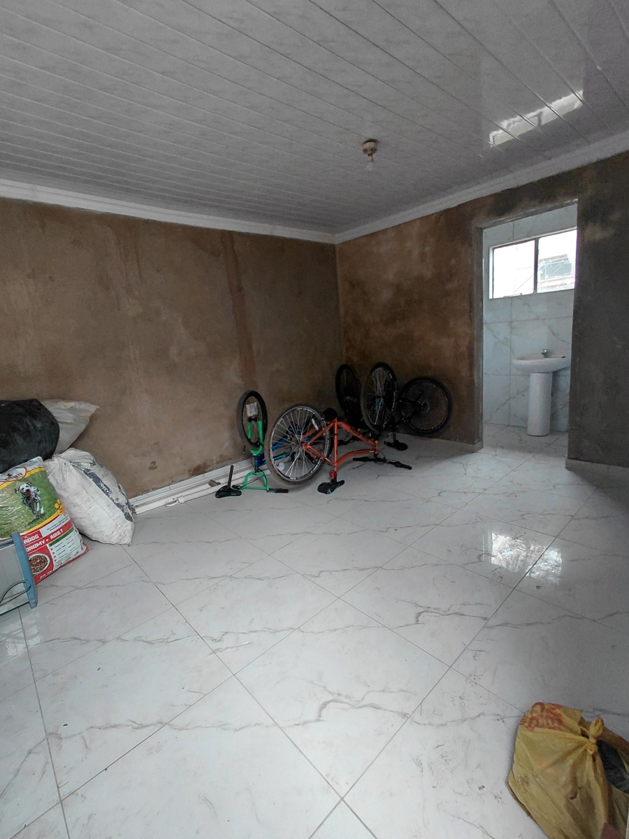 To Let 3 Bedroom Property for Rent in Protea Glen Gauteng