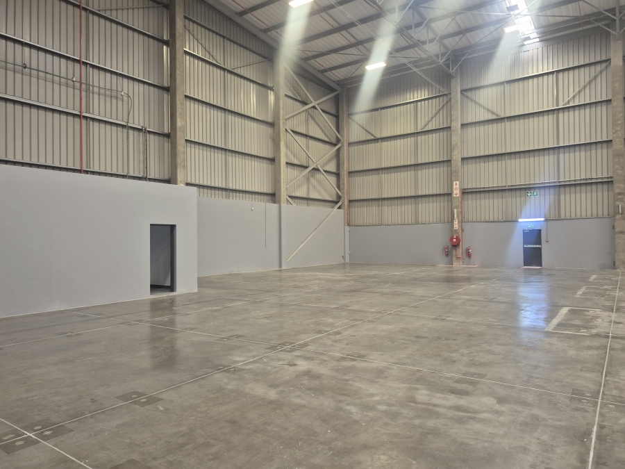 To Let Commercial Property for Rent in Longmeadow Gauteng