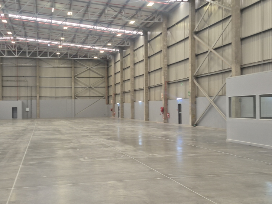 To Let Commercial Property for Rent in Longmeadow Gauteng
