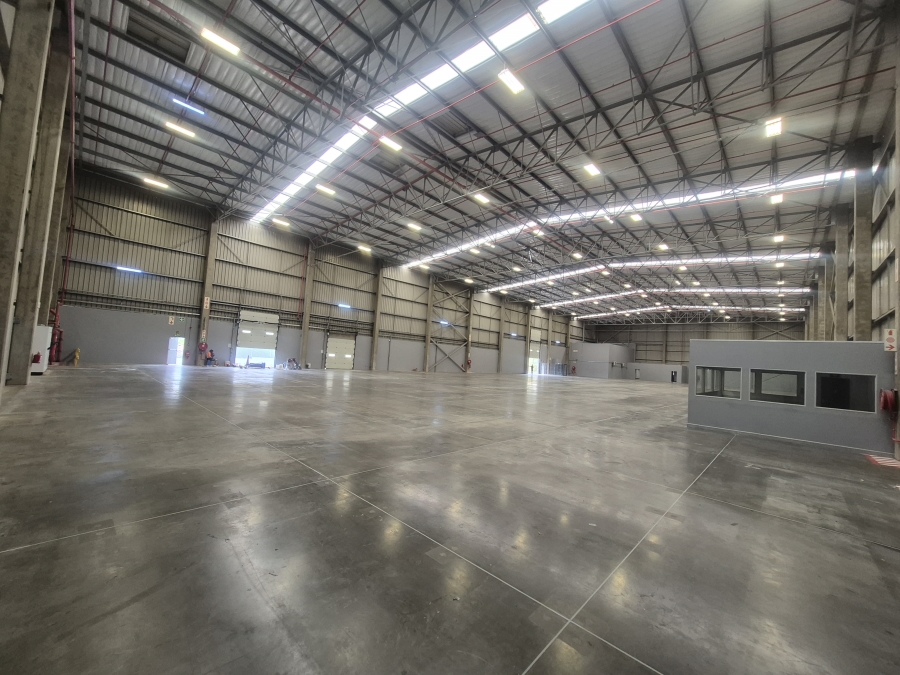 To Let Commercial Property for Rent in Longmeadow Gauteng