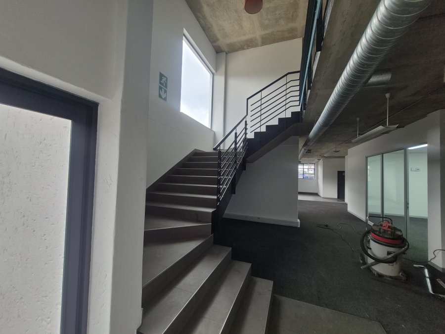 To Let Commercial Property for Rent in Longmeadow Gauteng