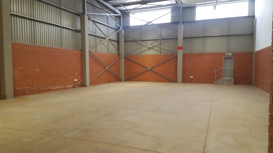 To Let Commercial Property for Rent in Longlake Gauteng