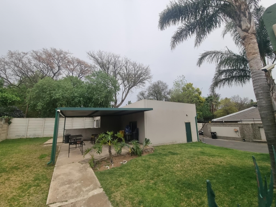 3 Bedroom Property for Sale in Parkhill Gardens Gauteng