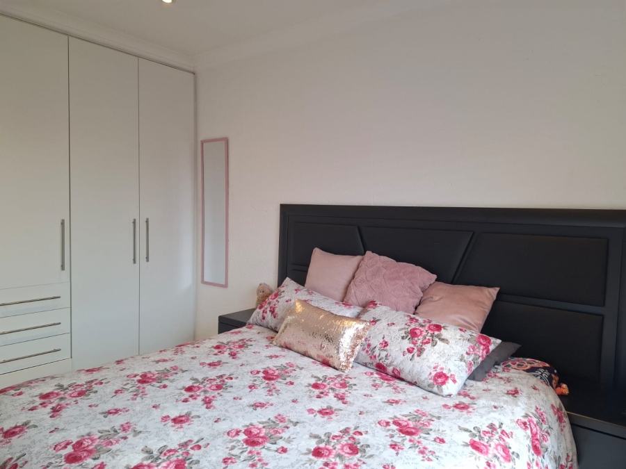 3 Bedroom Property for Sale in Helderwyk Gauteng