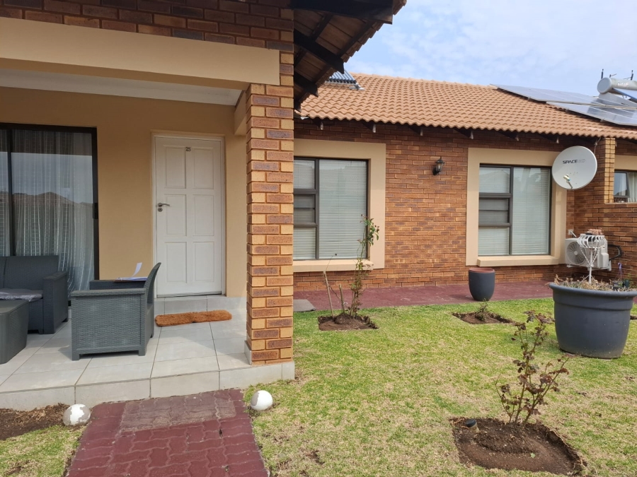 3 Bedroom Property for Sale in Helderwyk Gauteng