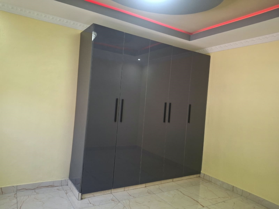 To Let 2 Bedroom Property for Rent in Kensington Gauteng
