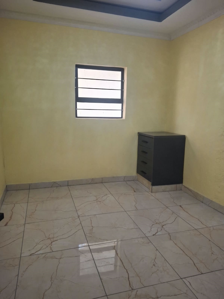 To Let 1 Bedroom Property for Rent in Kensington Gauteng