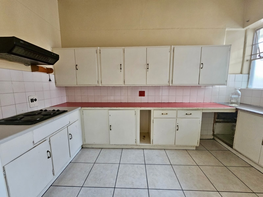 2 Bedroom Property for Sale in Killarney Gauteng