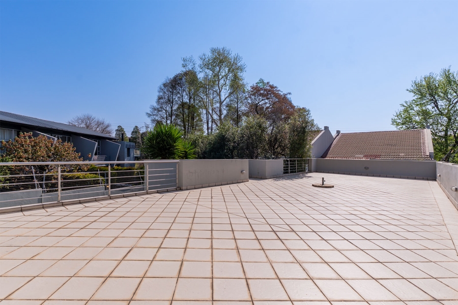 1 Bedroom Property for Sale in Craighall Gauteng