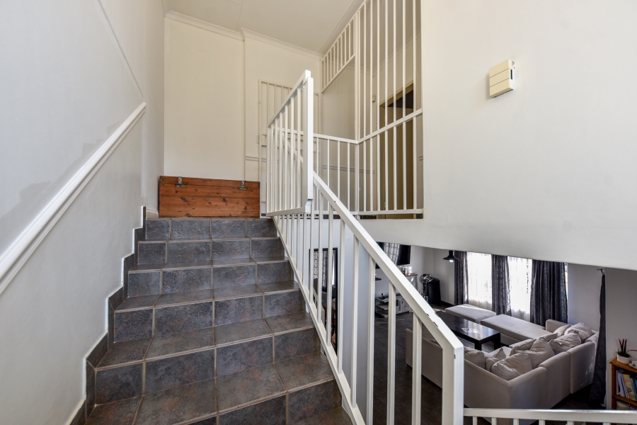 To Let 5 Bedroom Property for Rent in Zwartkop Gauteng