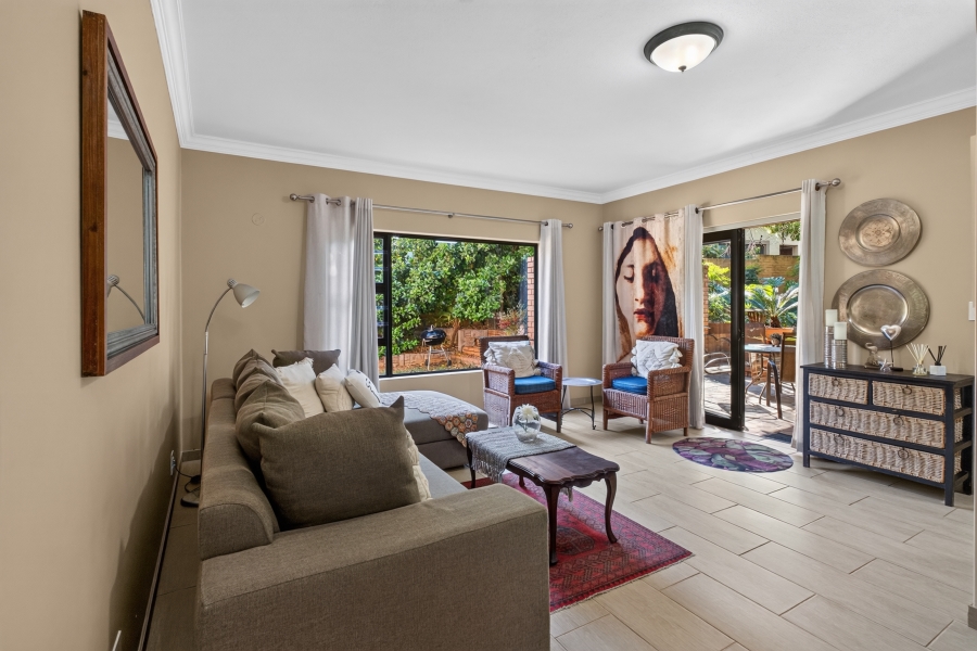 3 Bedroom Property for Sale in Faerie Glen Gauteng