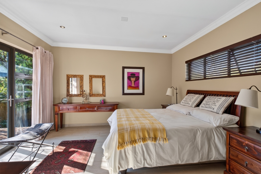 3 Bedroom Property for Sale in Faerie Glen Gauteng