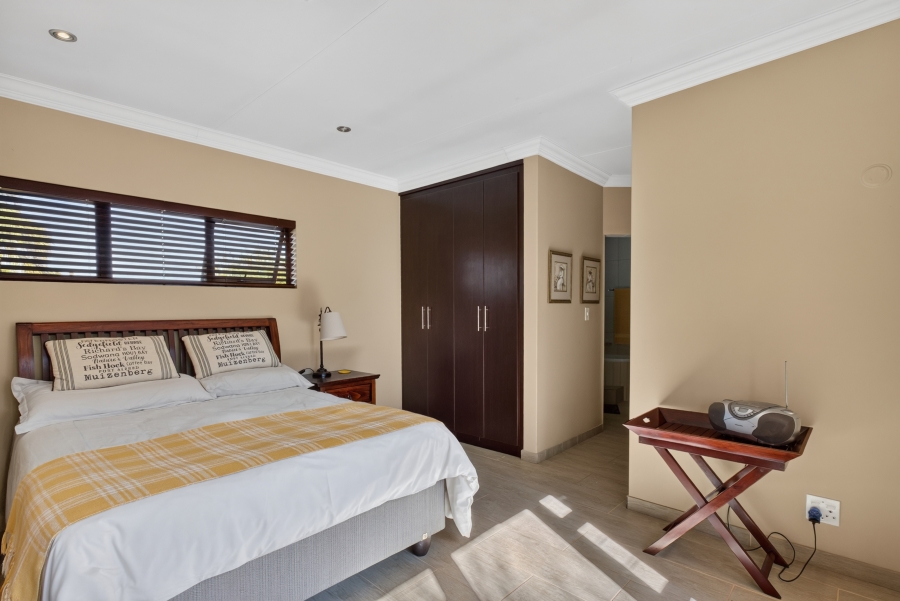 3 Bedroom Property for Sale in Faerie Glen Gauteng