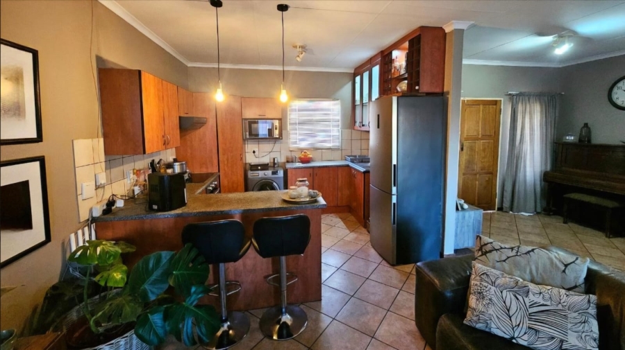 2 Bedroom Property for Sale in Equestria Gauteng