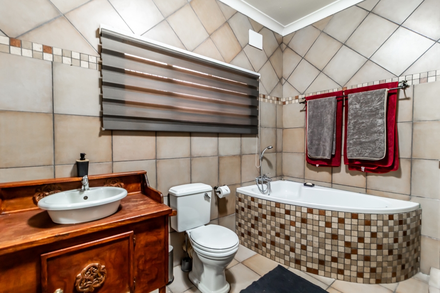 3 Bedroom Property for Sale in Wonderboom South Gauteng