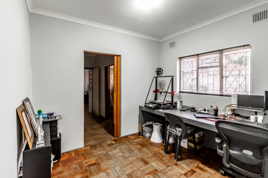 3 Bedroom Property for Sale in Wonderboom South Gauteng