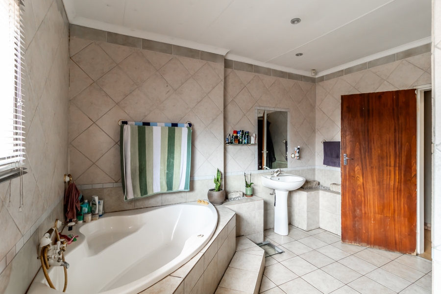 3 Bedroom Property for Sale in Daspoort Gauteng