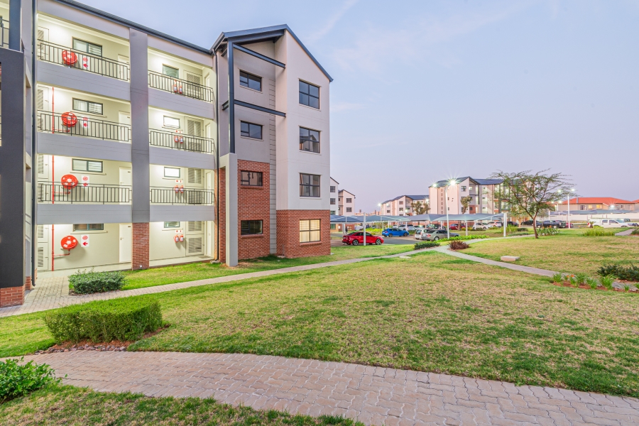 To Let 1 Bedroom Property for Rent in Northgate Gauteng