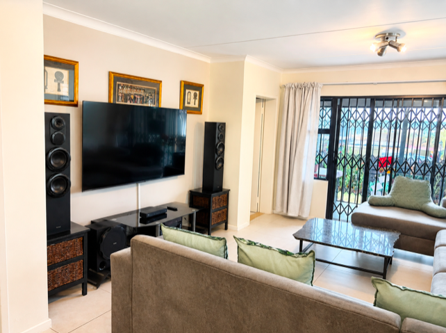 To Let 3 Bedroom Property for Rent in Modderfontein Gauteng
