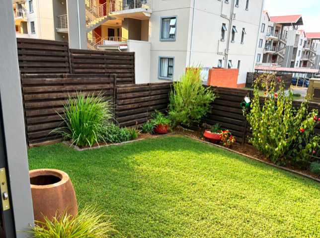 To Let 3 Bedroom Property for Rent in Modderfontein Gauteng